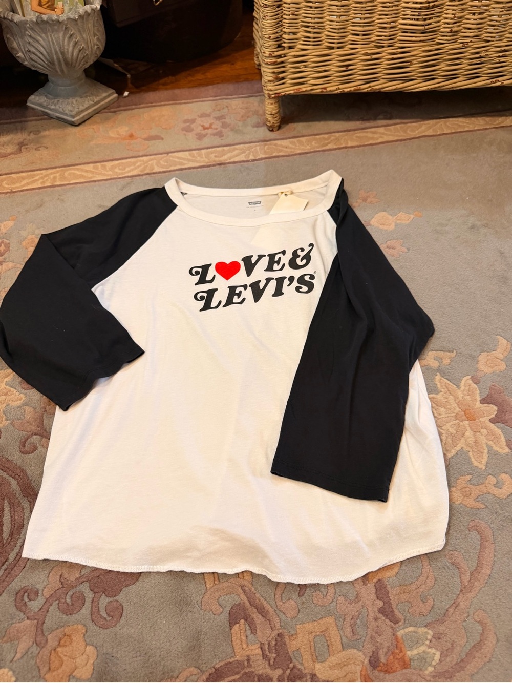 Levi's White & Black Raglan 'Love & Levi's' Long Sleeve Tee